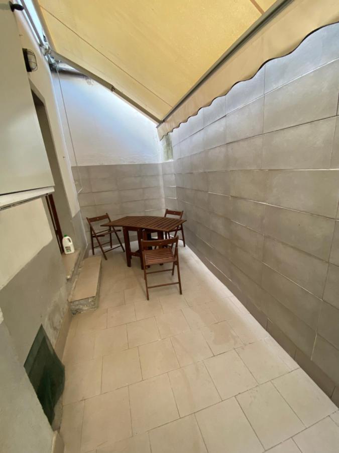 Casa Baiettini 9 Bed & Breakfast Intra Bagian luar foto