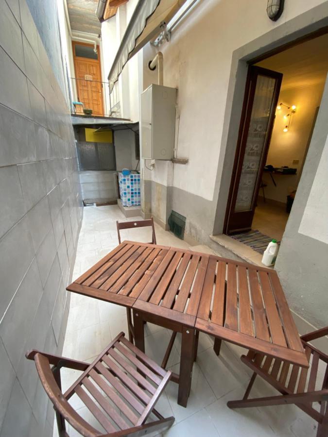 Casa Baiettini 9 Bed & Breakfast Intra Bagian luar foto